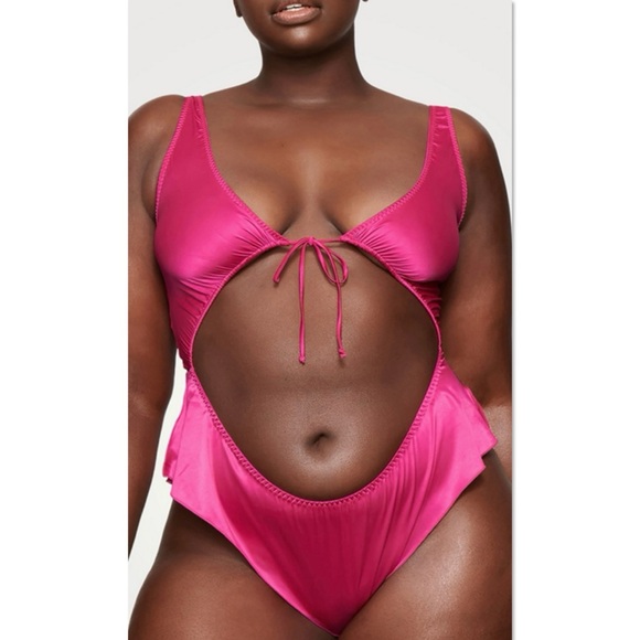 SKIMS Tie-Front Teddy - Picture 4 of 9